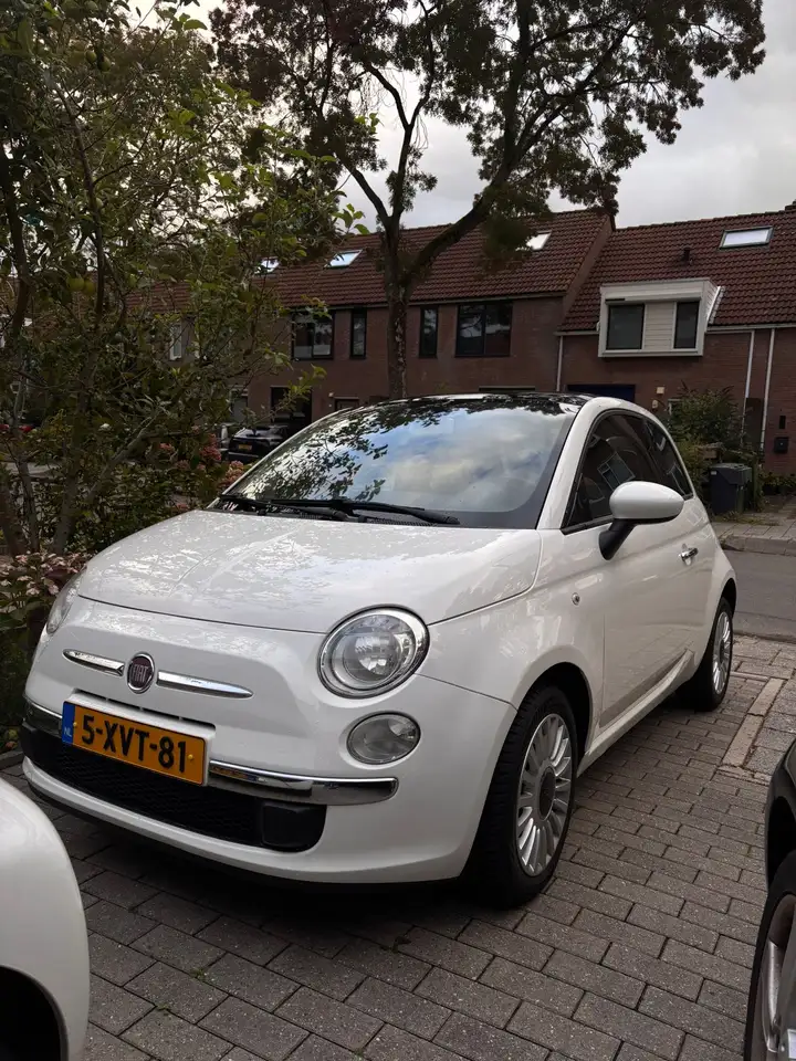 Fiat 500 1.2 Lounge — photo 1 of 1