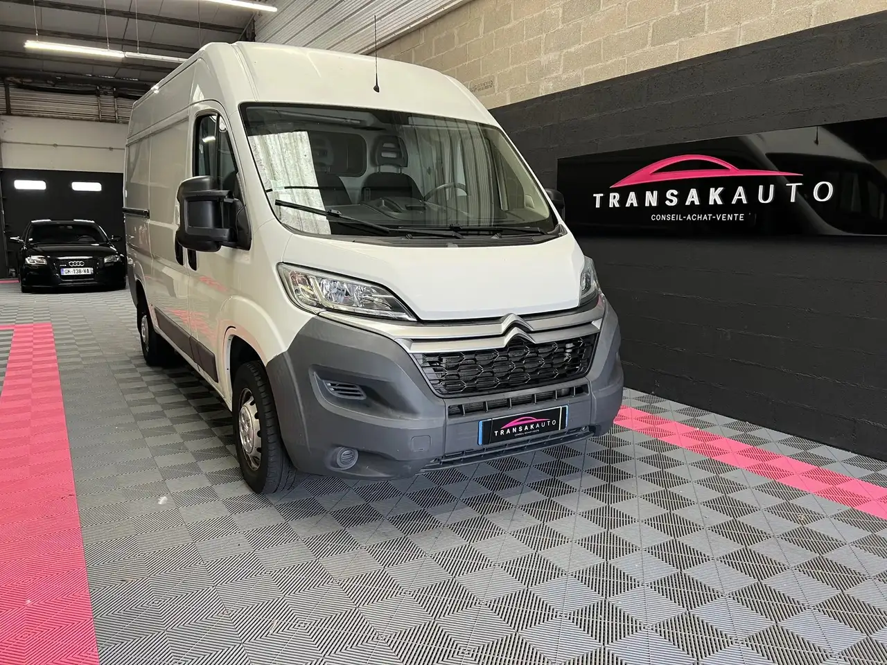 Citroen Jumper 35 L2H2 2.0 BlueHDi 110 CV Business - Camera de recul TVA RABLE — photo 1 of 40