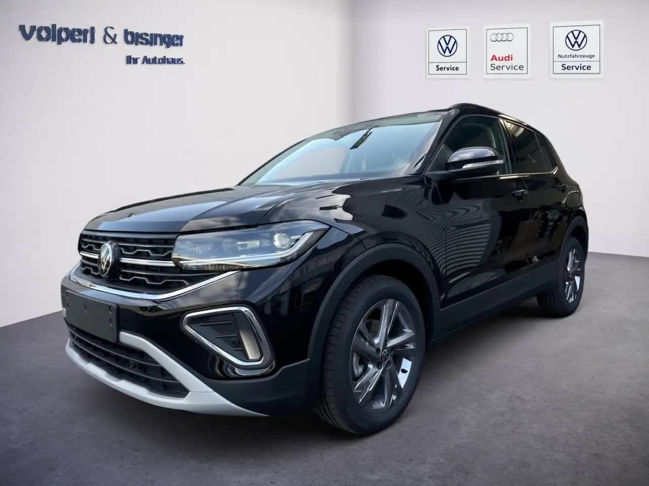 Volkswagen T-Cross Life 1,0 l TSI 85 kW DSG — photo 1 of 15