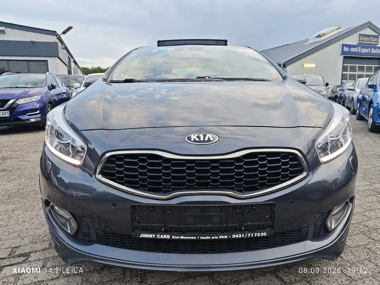Kia Ceed / cee'd 1.6 GDI DCT Spirit — photo 1 of 12