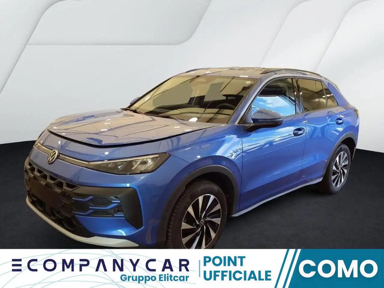 Volkswagen T-Roc 1.5 eTSI ACT DSG Life — photo 1 of 7