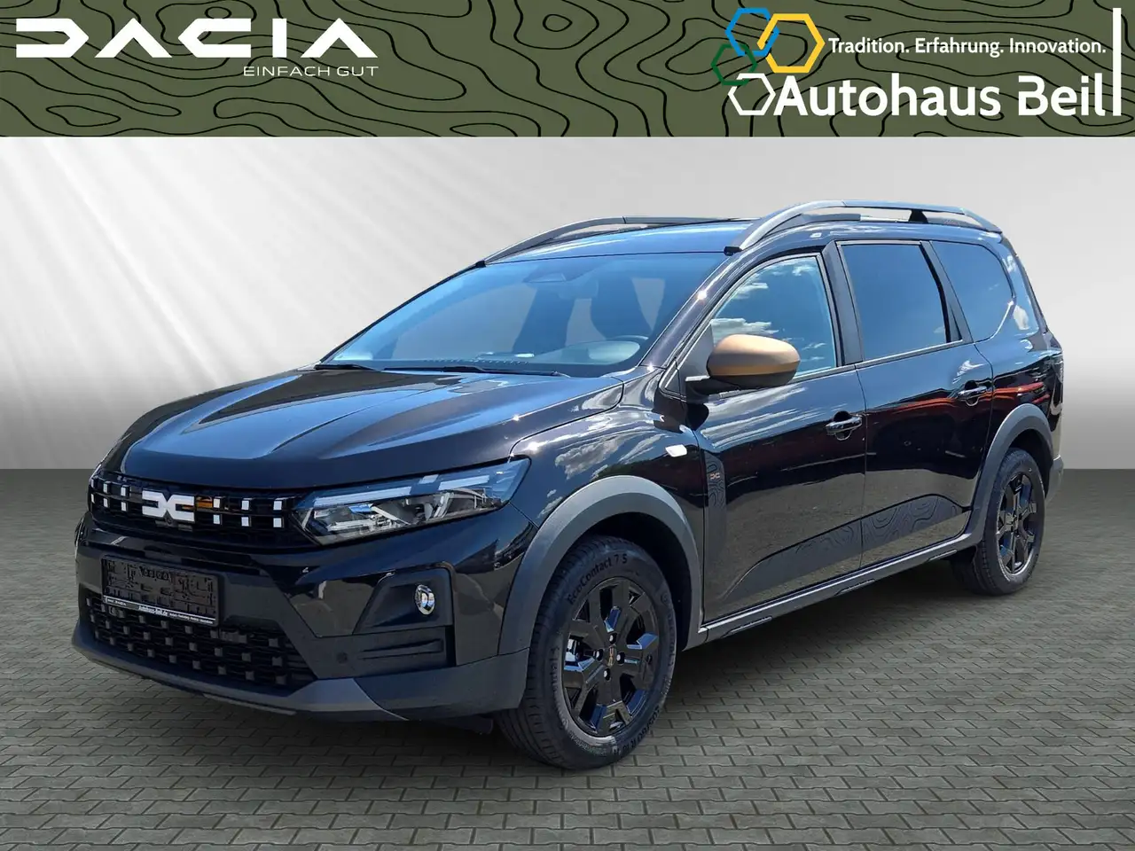 Dacia Jogger Extreme hybrid 155 — photo 1 of 12