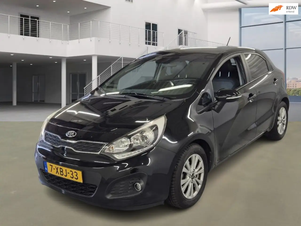 Kia Rio 1.2 CVVT World Cup Edition PSENSOR CRUISE 2 X SLEU — photo 1 of 17