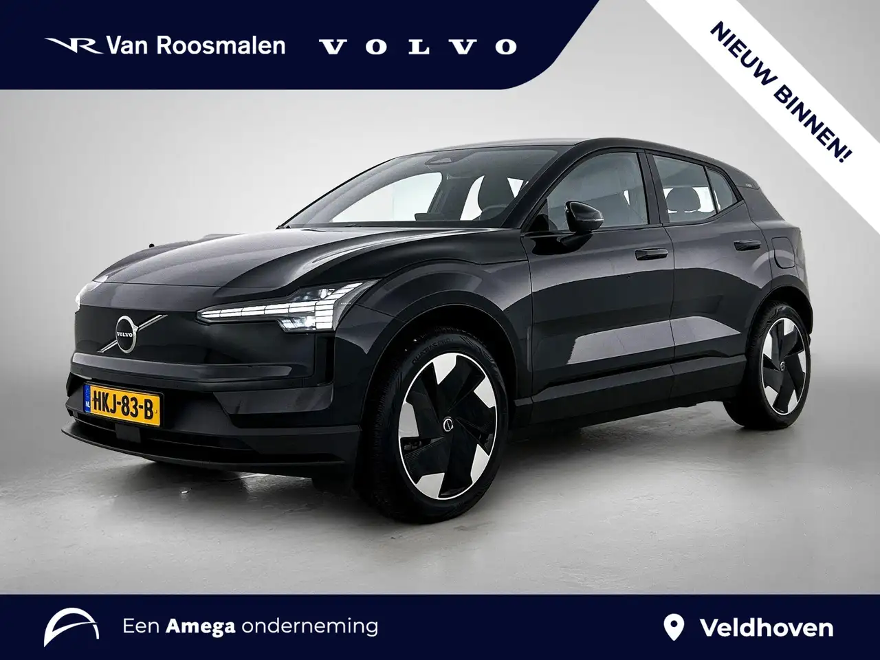 Volvo EX30 Single Motor Extended Range Plus 69 kWh | Trekhaak — photo 1 of 35