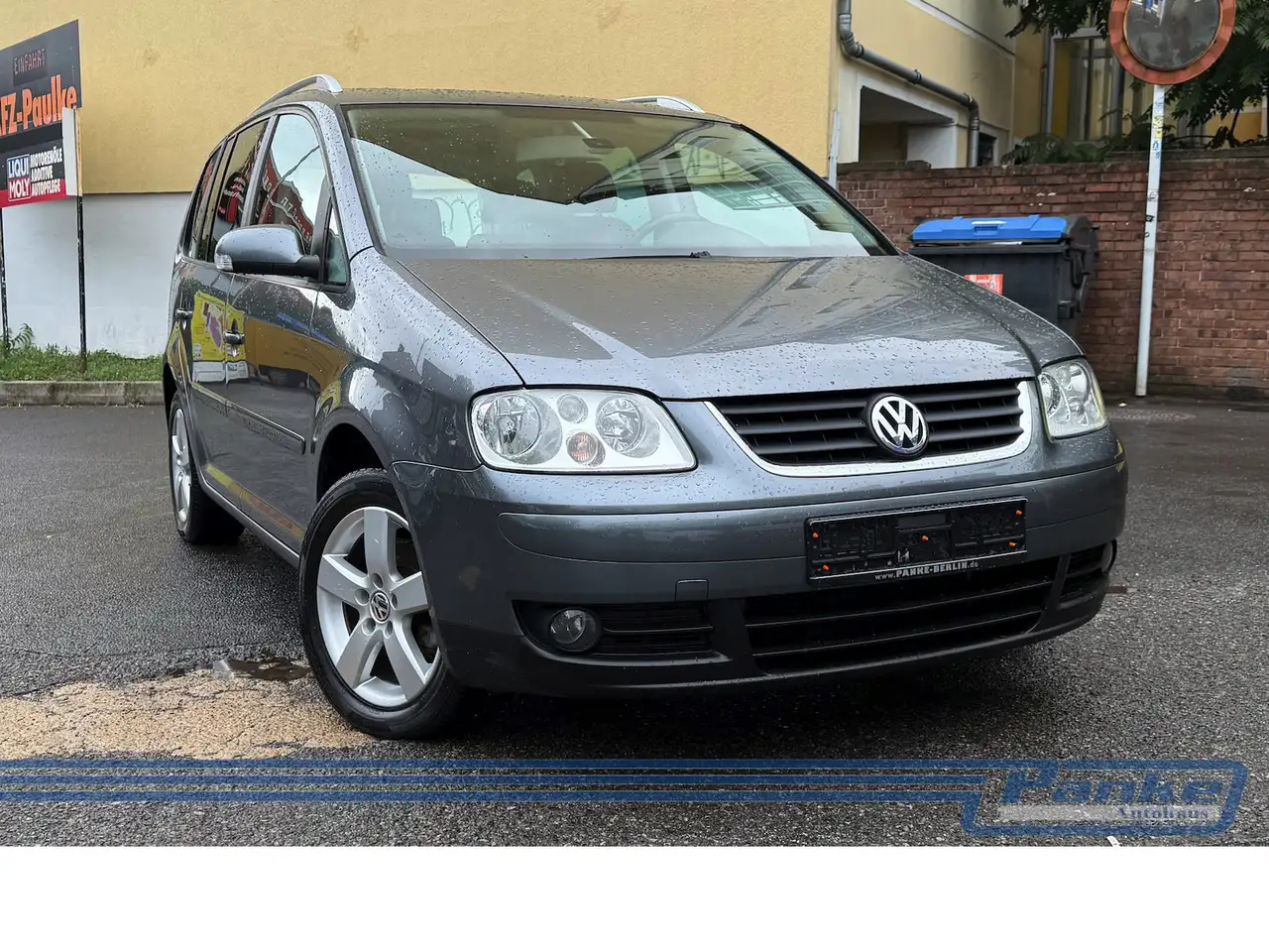 Volkswagen Touran Highline 2.0 TSI*SchiebeD*Klimaaut*Tempo — photo 1 of 23