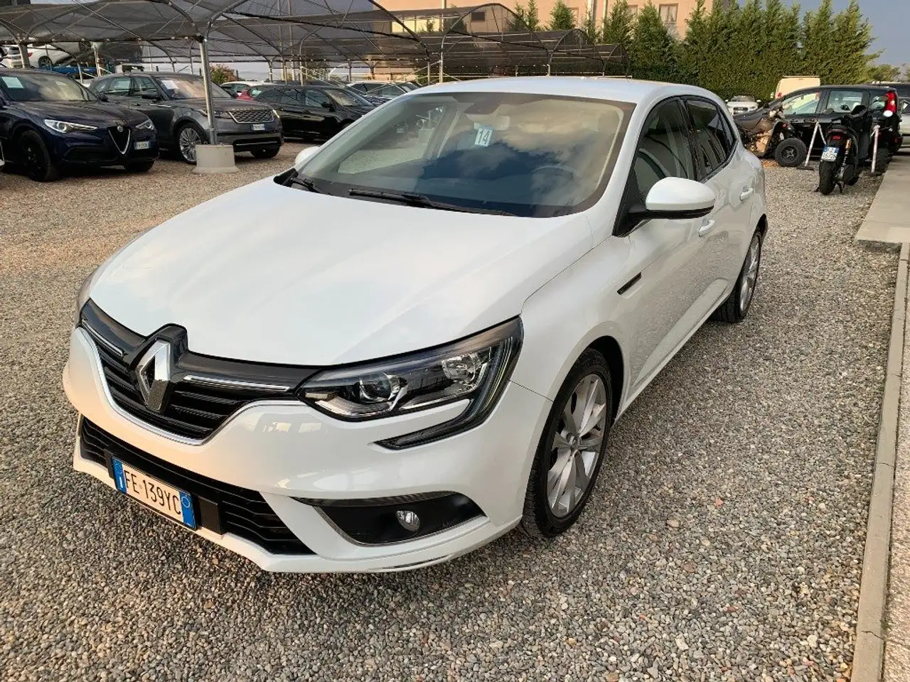Renault Megane Mégane dCi 8V 110 CV Energy Bose — photo 1 of 15