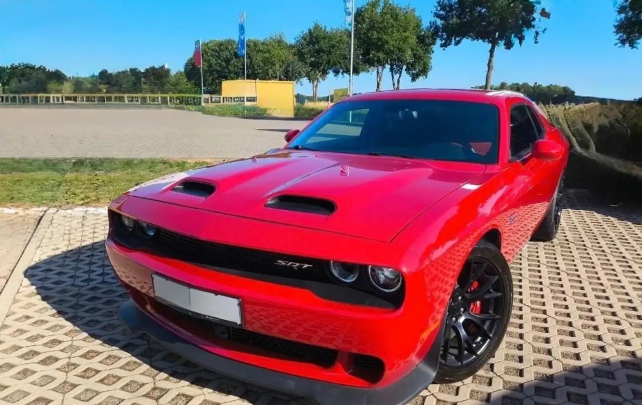 Dodge Challenger SRT 392 6.4 V8 HEMI, Harman Kardon, jantes 20 pouces, caméra de recul — photo 1 of 14