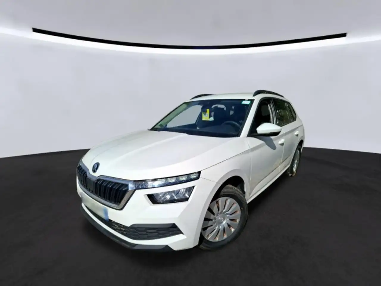 Skoda Kamiq 1.0 TSI 95CH ACTIVE *TVA RECUPERABLE* — photo 1 of 6