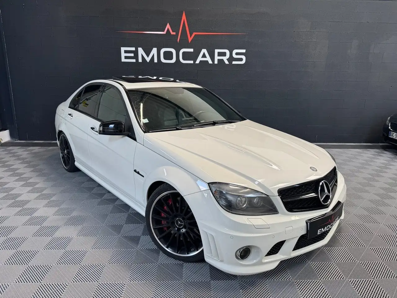 Mercedes-Benz C 63 AMG 63 AMG W204 6.2 V8 457 PACK PERFORMANCE — photo 1 of 15