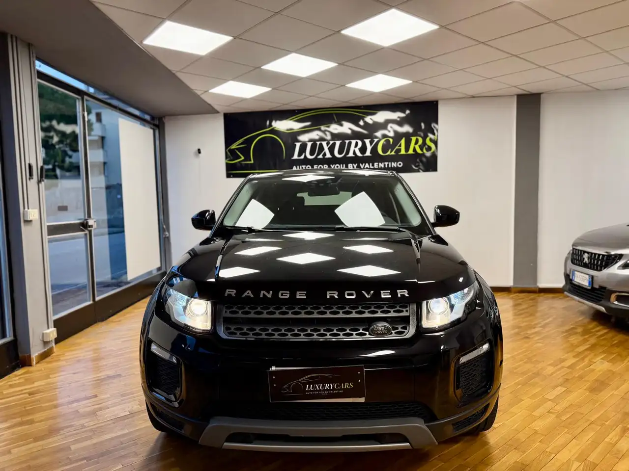 Land Rover Range Rover Evoque Range Rover Evoque 5p 2.2 td4 Launch edition 150cv — photo 1 of 13