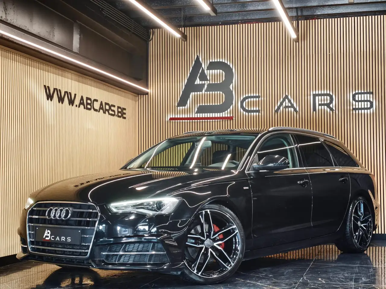 Audi A6 2.0 TDI ULTRA S LINE S TRONIC ** GARANTIE 12 MOIS ** — photo 1 of 15