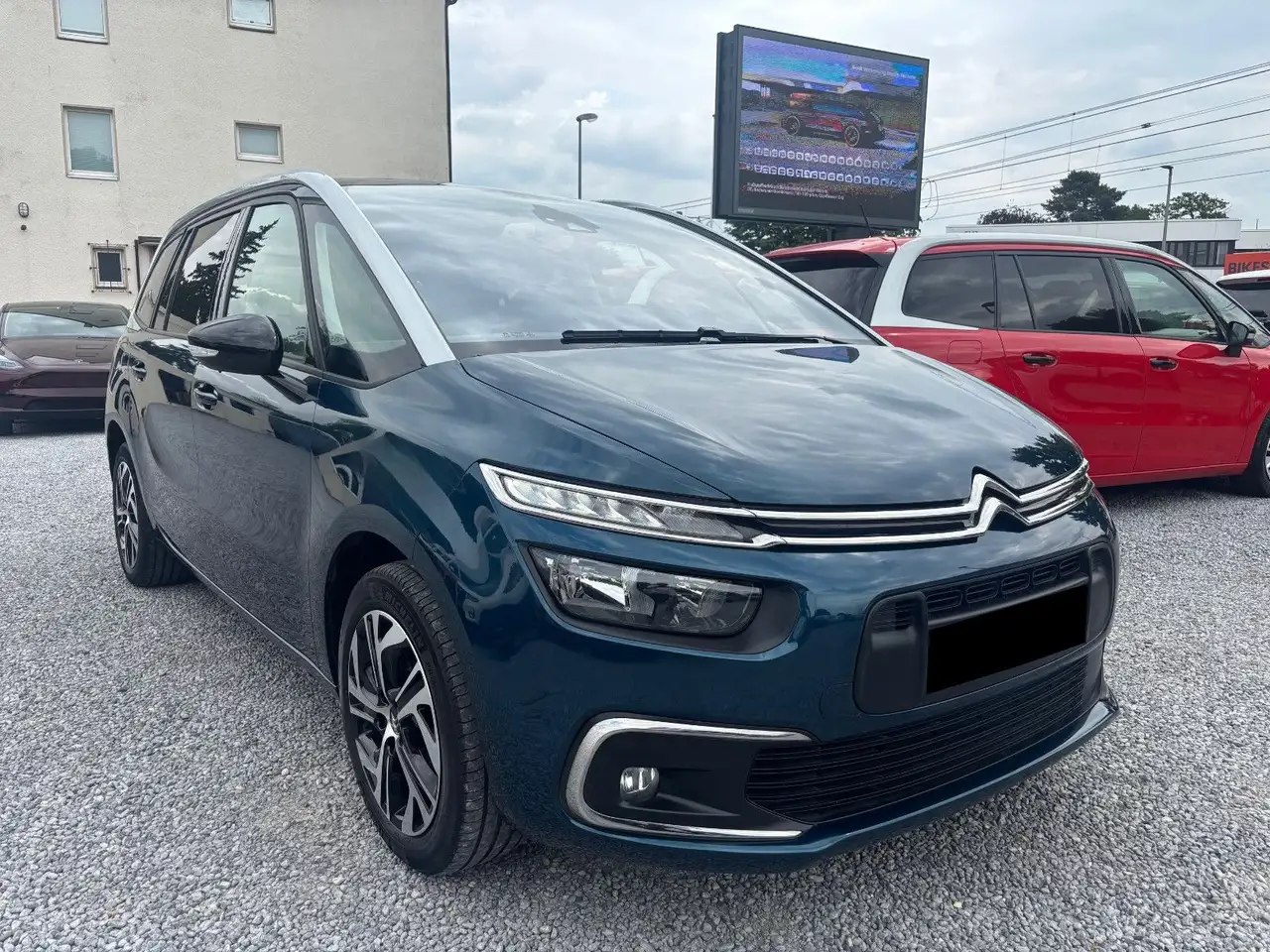 Citroen C4 SpaceTourer Grand C4 Spacetourer 1.5 BlueHDI 96 kW*7 Sitze — photo 1 of 24