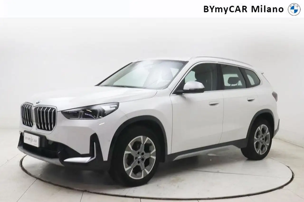 BMW X1 sdrive18d X-Line auto — photo 1 of 15
