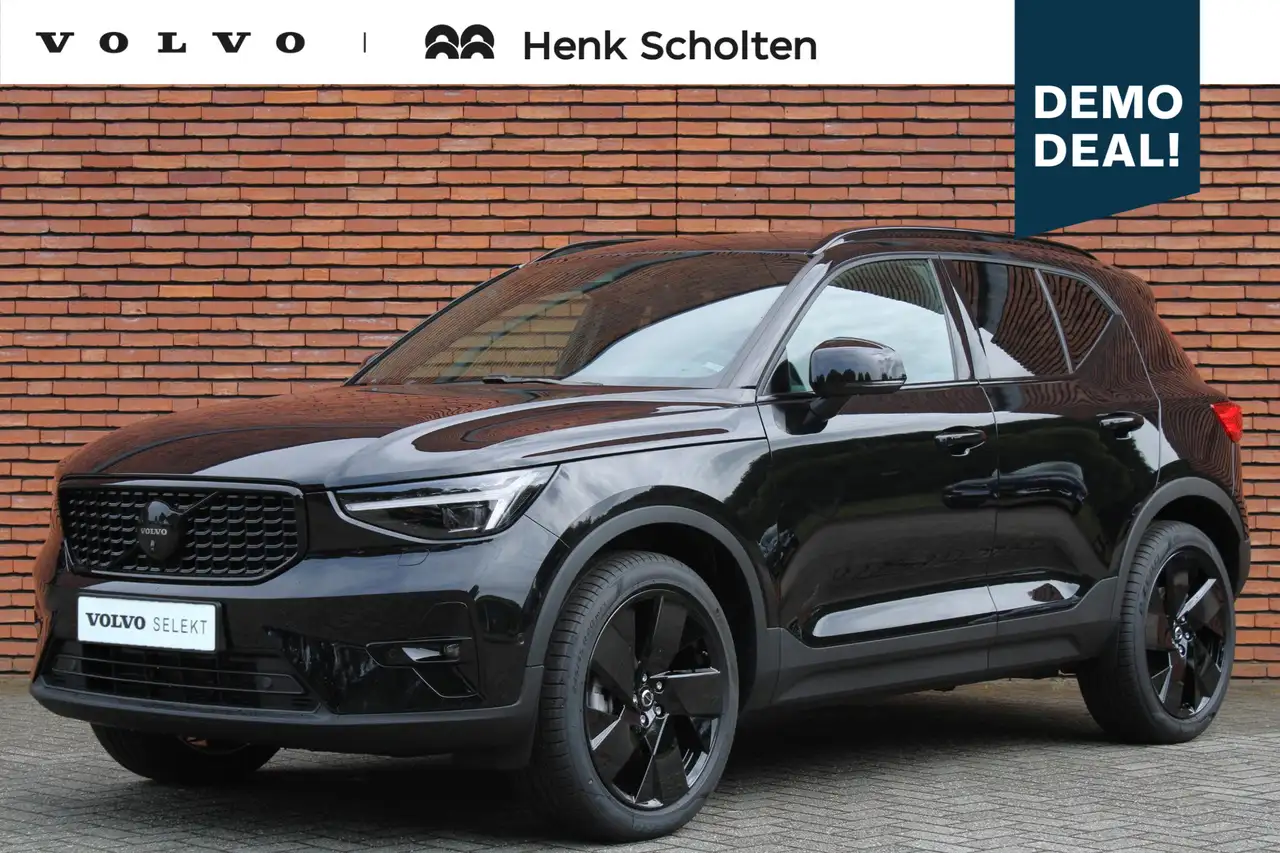 Volvo XC40 B4 Plus Black Edition | 360 Camera | Panoramadak | — photo 1 of 26