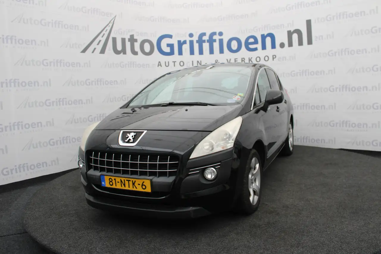 Peugeot 3008 1.6 VTi Blue Lease prima MPV met leer en trekhaak — photo 1 of 15