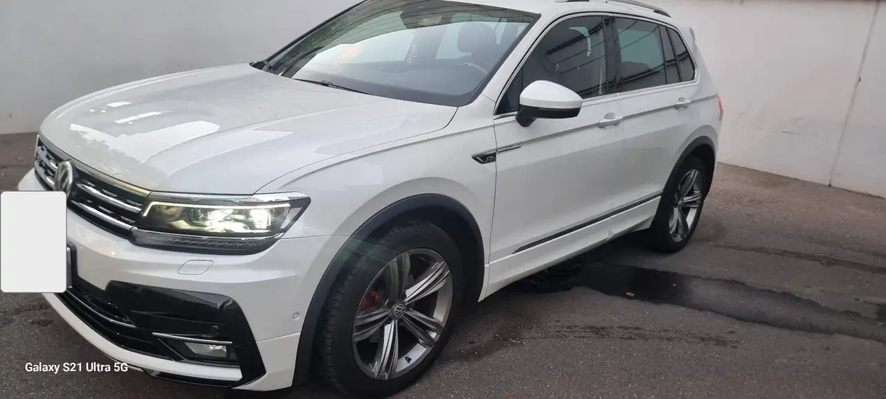 Volkswagen Tiguan Tiguan 2.0 TDI SCR (BlueMotion Technology) DSG Comfortline — photo 1 of 40