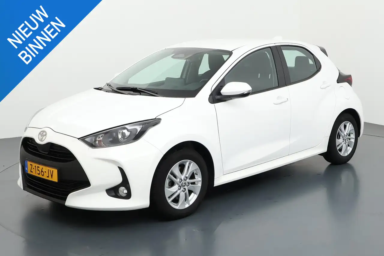Toyota Yaris 1.5 HYBRID 115 ACTIVE I AUTOMAAT I APPLE CARPLAY I — photo 1 of 18