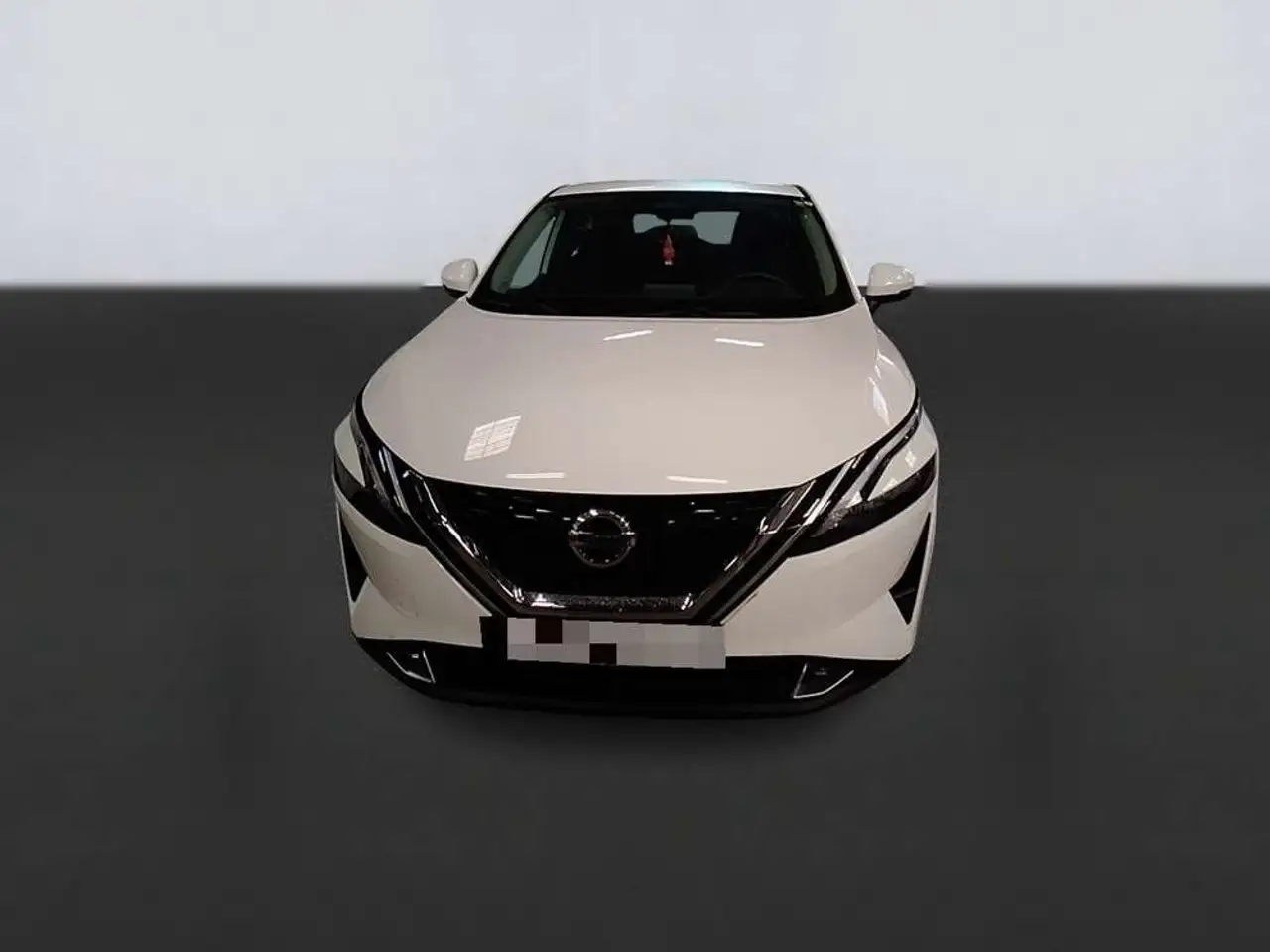 Nissan Qashqai 1.3 DIG-T mHEV 12V Acenta 4x2 103kW — photo 1 of 18