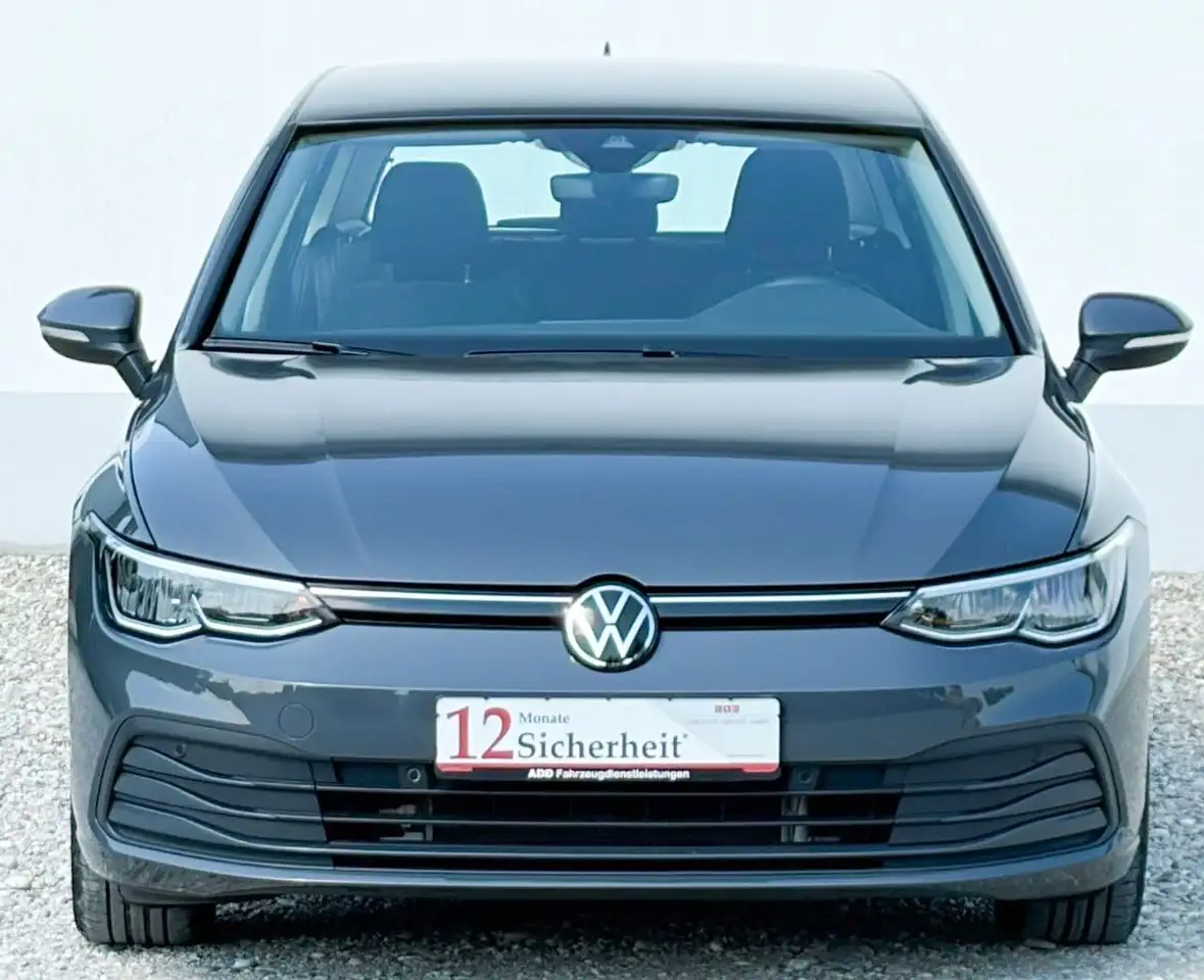 Volkswagen Golf VIII Lim. Life 2.0 TDI,ergo,DAB,ACC,SHZ,1Hd — photo 1 of 15