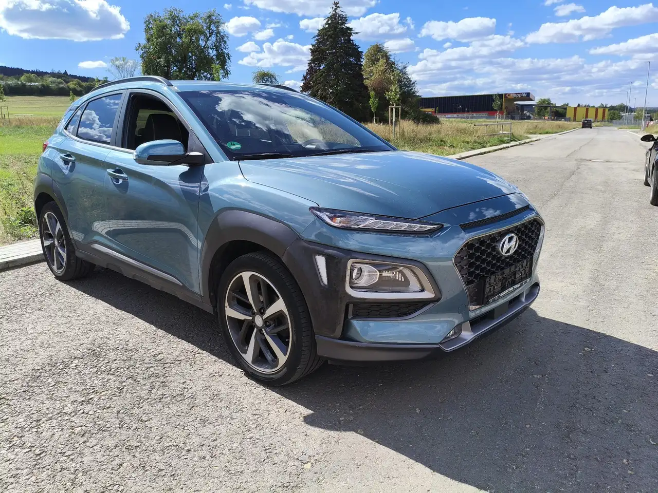 Hyundai KONA Style 2WD — photo 1 of 13