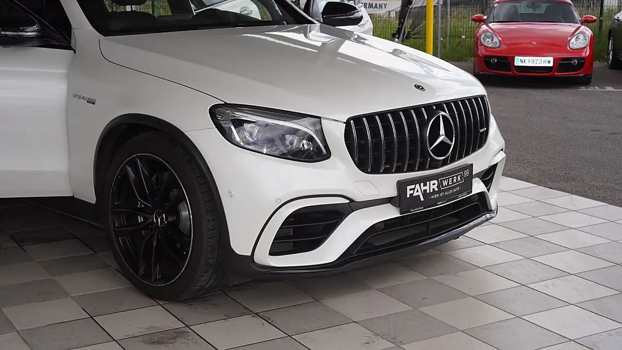 Mercedes-Benz GLC 63 AMG Coupé 4MATIC+ — photo 1 of 40