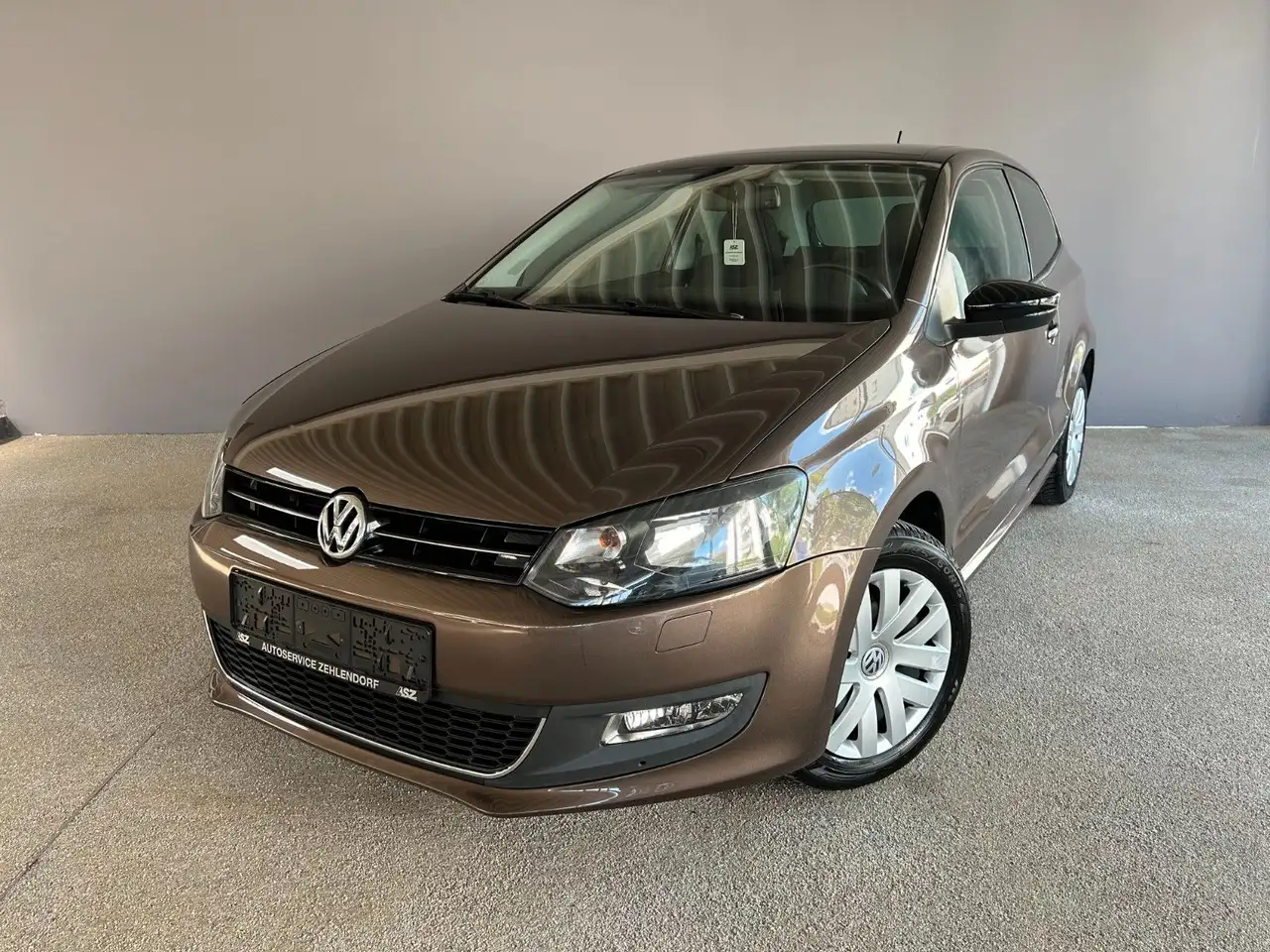 Volkswagen Polo V Match/Automatik/Tempomat/Panorama/PDC/AHK — photo 1 of 15