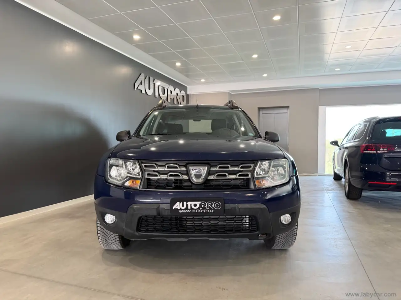 Dacia Duster 1.6 110 CV 4x2 — photo 1 of 16