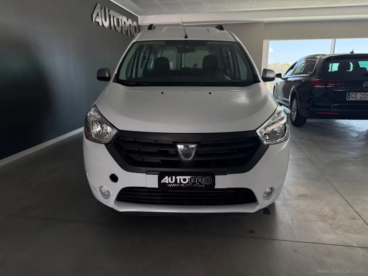 Dacia Dokker 1.6 8V 100 CV S&S La Gaz. dello Sport — photo 1 of 16