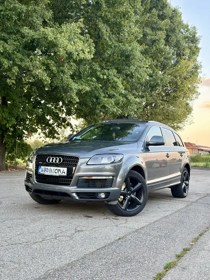 Audi Q7 3.0 V6 tdi quattro s-line Tetto Panoramico Android — photo 1 of 15
