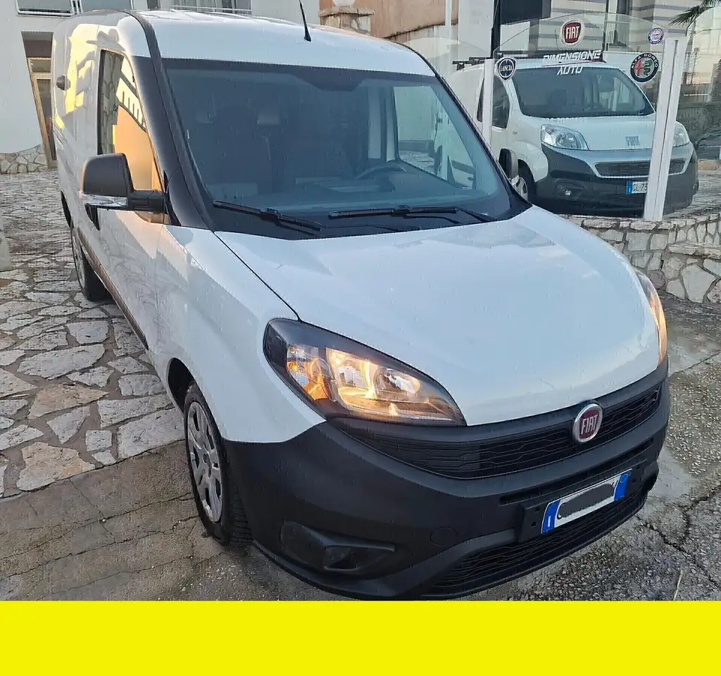 Fiat Doblo — photo 1 of 15