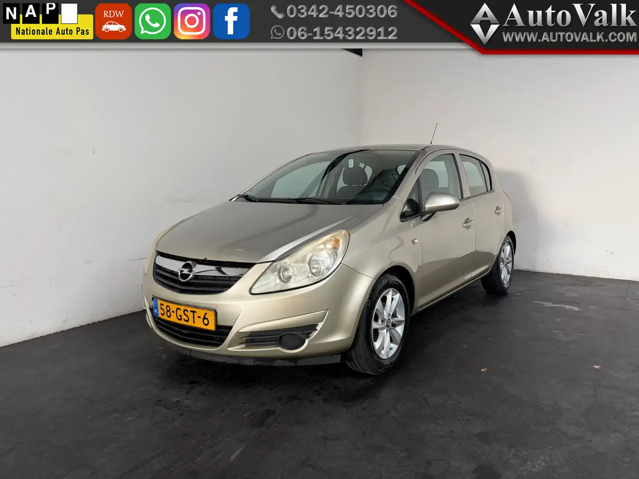 Opel Corsa 1.2-16V Business.TREKHAAK!AIRCO! — photo 1 of 22