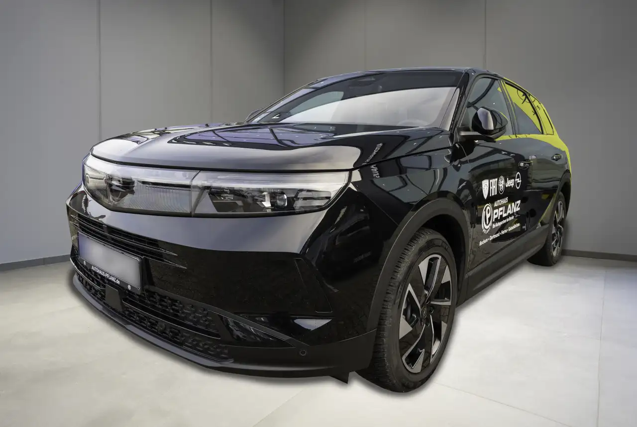 Opel Grandland GS 1.2 48V Hybrid 136 PS *NAVI*KAMERA*PDC* — photo 1 of 15
