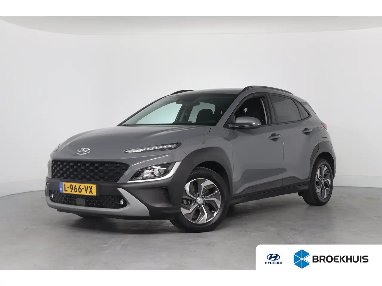 Hyundai KONA 1.6 GDI HEV Comfort Smart | DEALER OH! | ADAPTIVE — photo 1 of 36