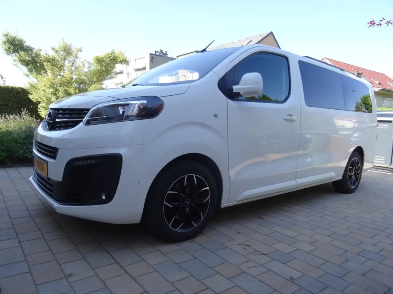 Opel Zafira Life 2.0 D CAMPING-CAR — photo 1 of 15