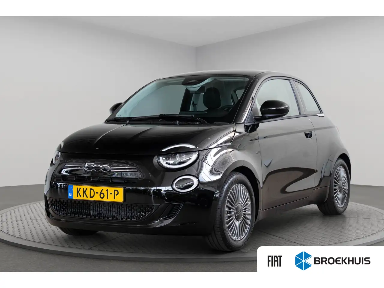 Fiat 500 1.0 Hybrid Torino Launch Edition | Climate Control — photo 1 of 32