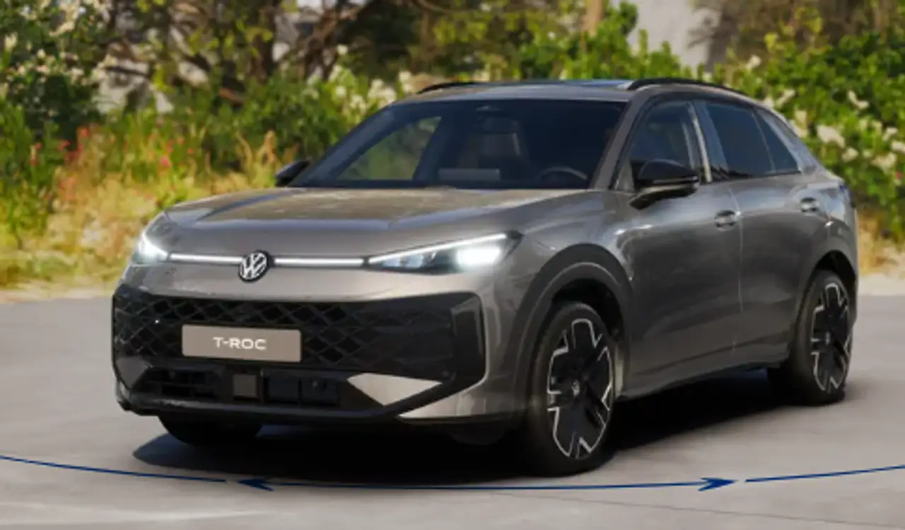 Volkswagen T-Roc R-Line 1.5 eTSI 150 PS DSG BLACK STYLE*MATRIX*AHK* — photo 1 of 10
