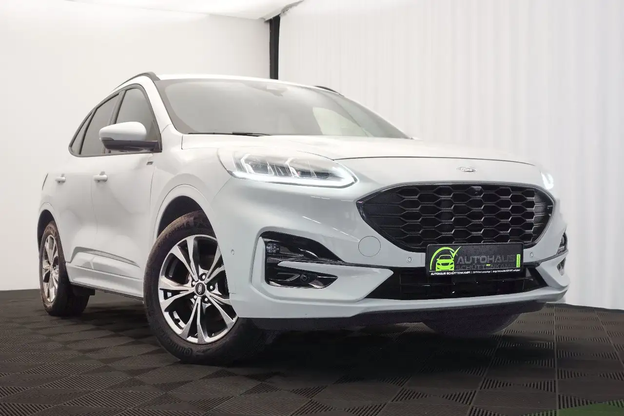 Ford Kuga Hybrid **ST-LINE X** RFKMRA+E-SITZE+HUD — photo 1 of 40