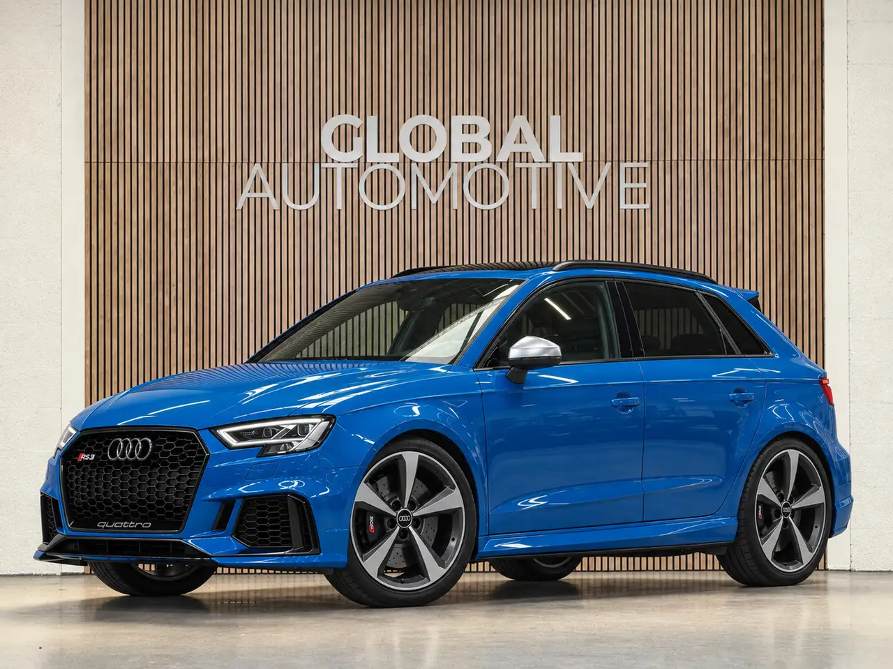 Audi RS3 A3 Sportback 2.5 TFSI quattro - PANORAMADAK - VIRT — photo 1 of 1