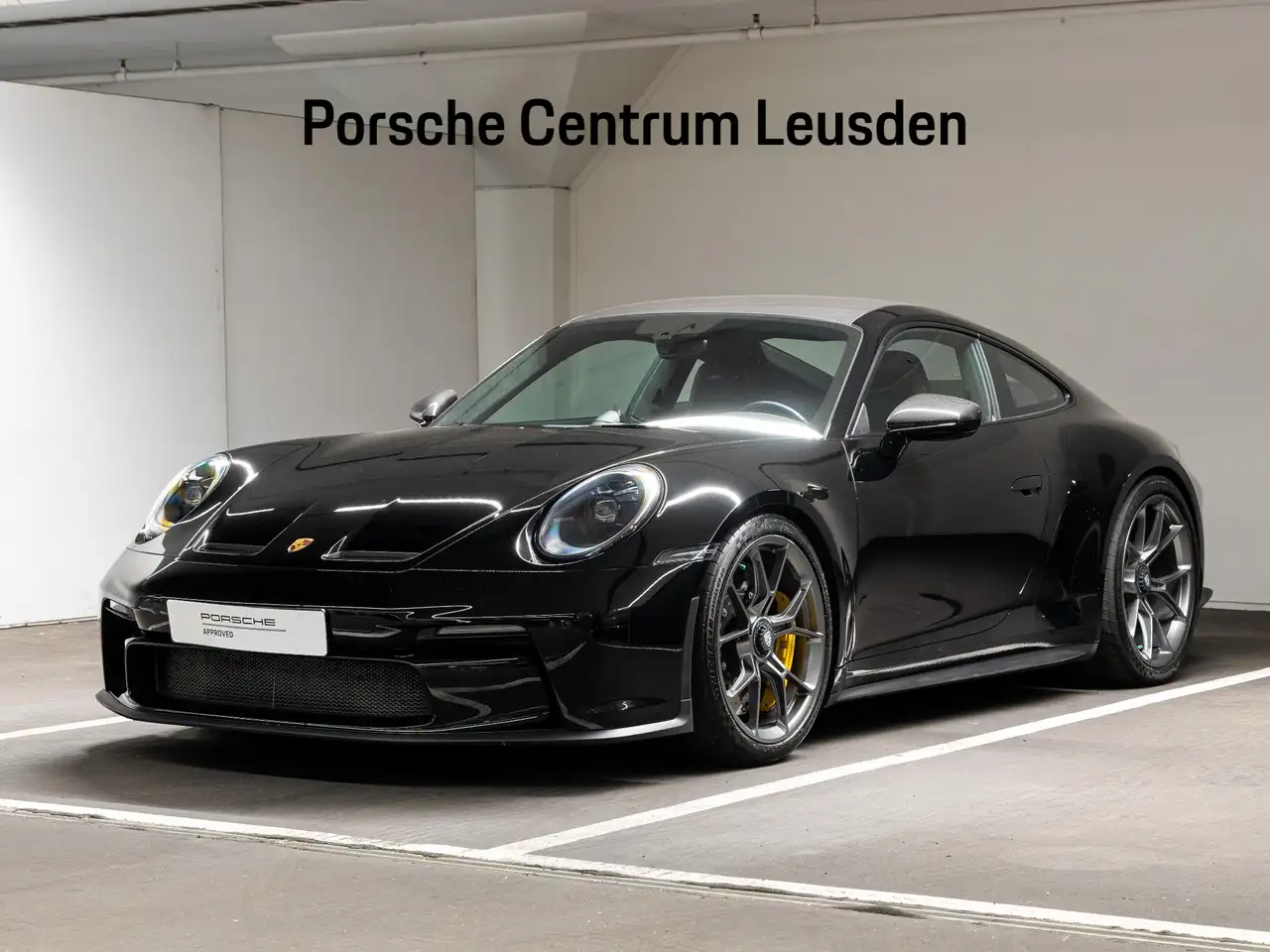 Porsche 992 4.0 GT3 Touring — photo 1 of 40