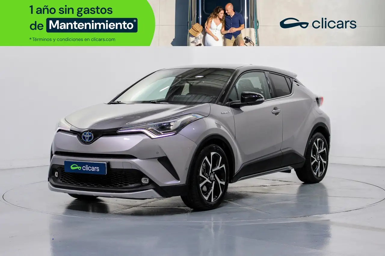 Toyota C-HR 125H Dynamic Plus — photo 1 of 37
