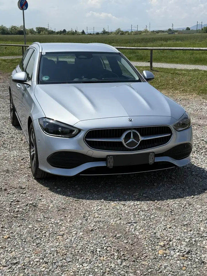 Mercedes-Benz C 220 220d T Aut./Avantgarde/DigitalLight/360 Kamera/Ser — photo 1 of 11