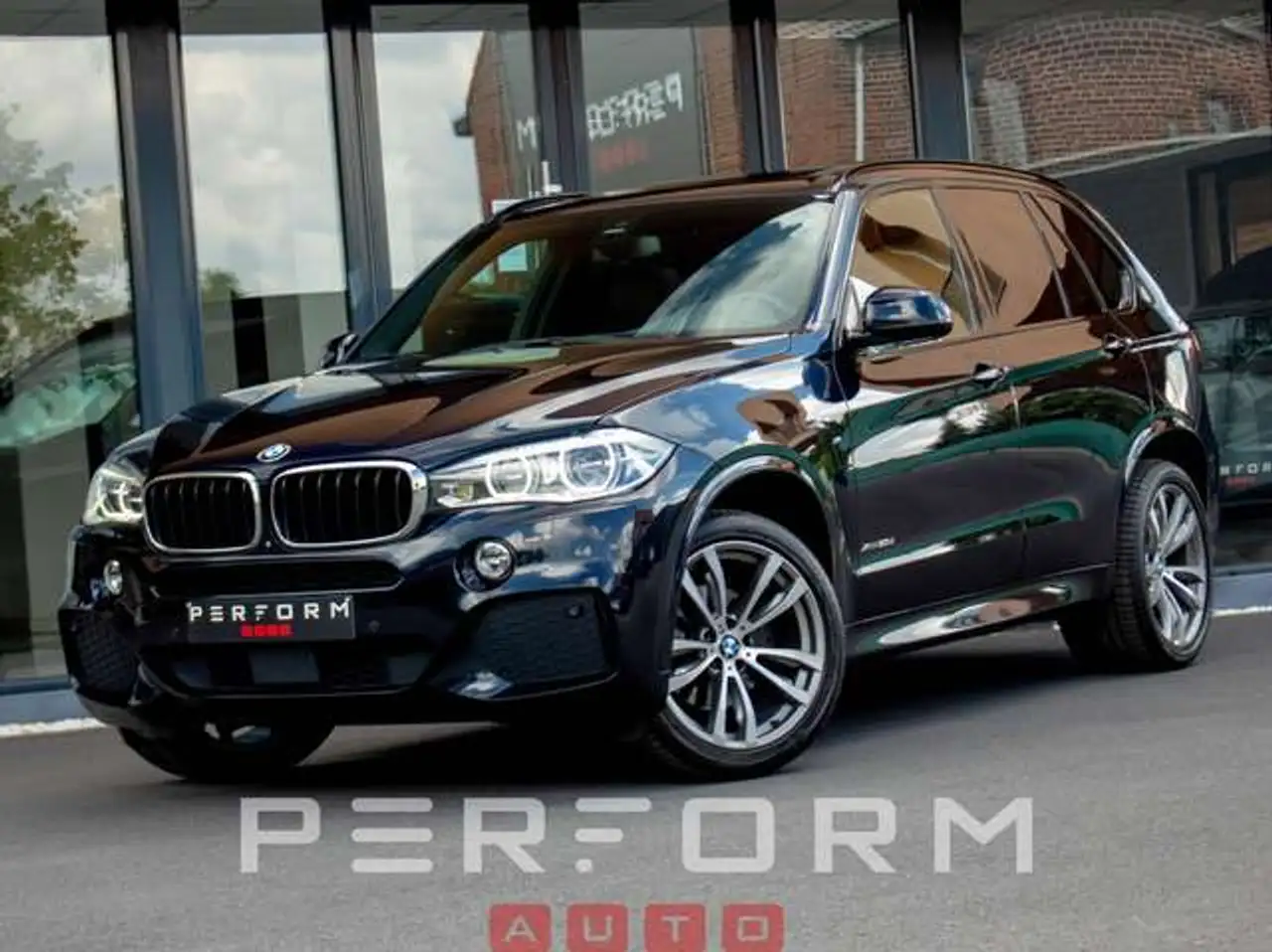 BMW X5 3.0d*M-PACK*PANO*360°*ACC*FULL FULL* — photo 1 of 38