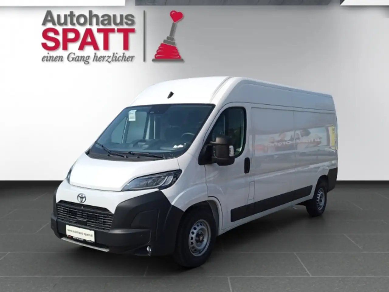 Toyota Proace Max 2,2 D 140 Prowork L3H2 !! Jungwagen !! — photo 1 of 4