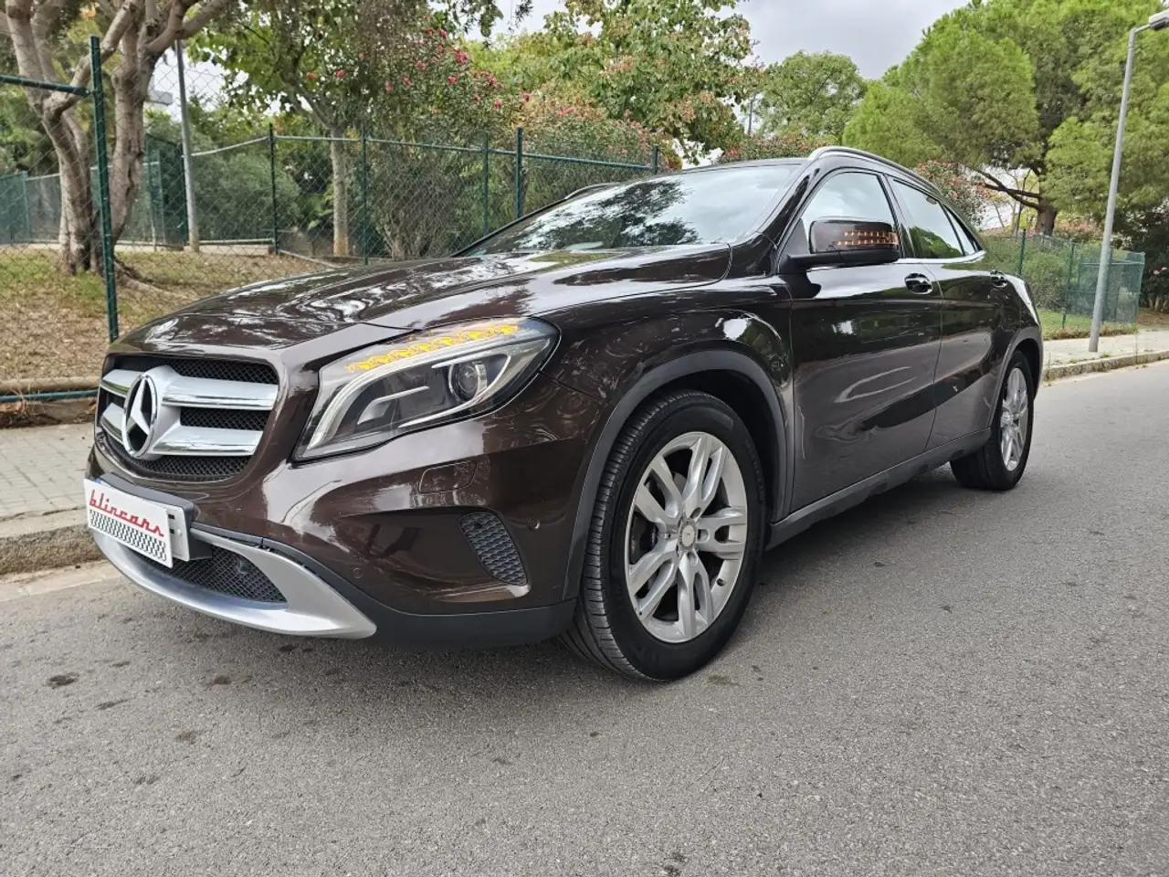 Mercedes-Benz GLA 200 200d AMG Line 7G-DCT — photo 1 of 38