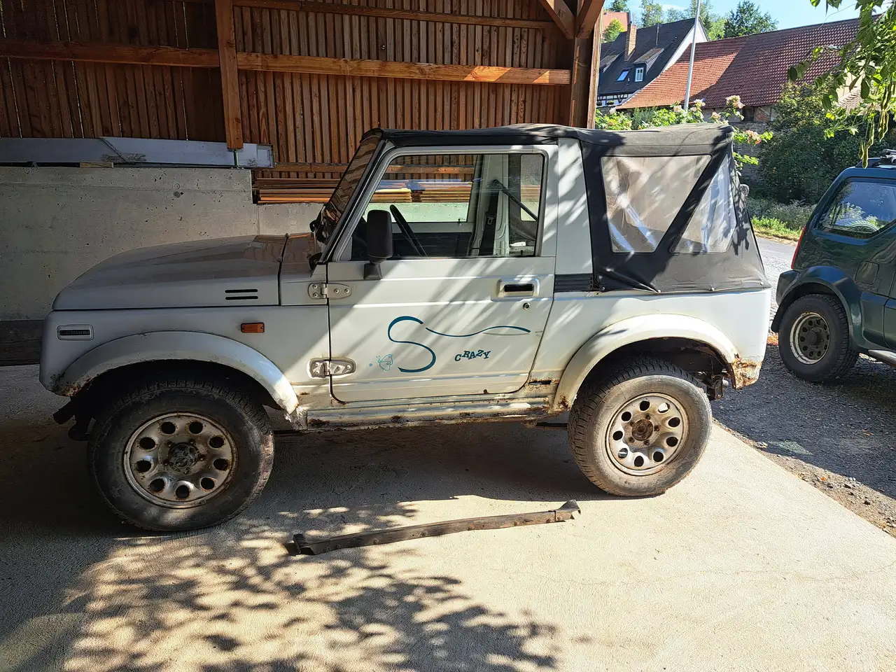Suzuki Samurai — photo 1 of 15