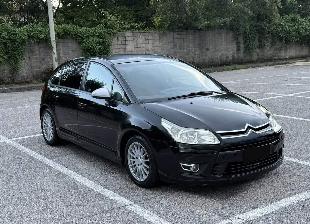 Citroen C4 1.6 HDI 110cv 5p Automatica Seduction — photo 1 of 12