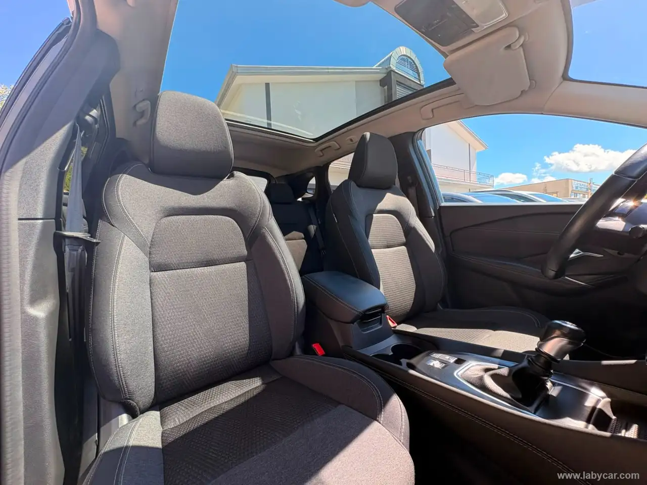 2022 Nissan Qashqai MHEV 140 CV N-Connecta, photograph 12