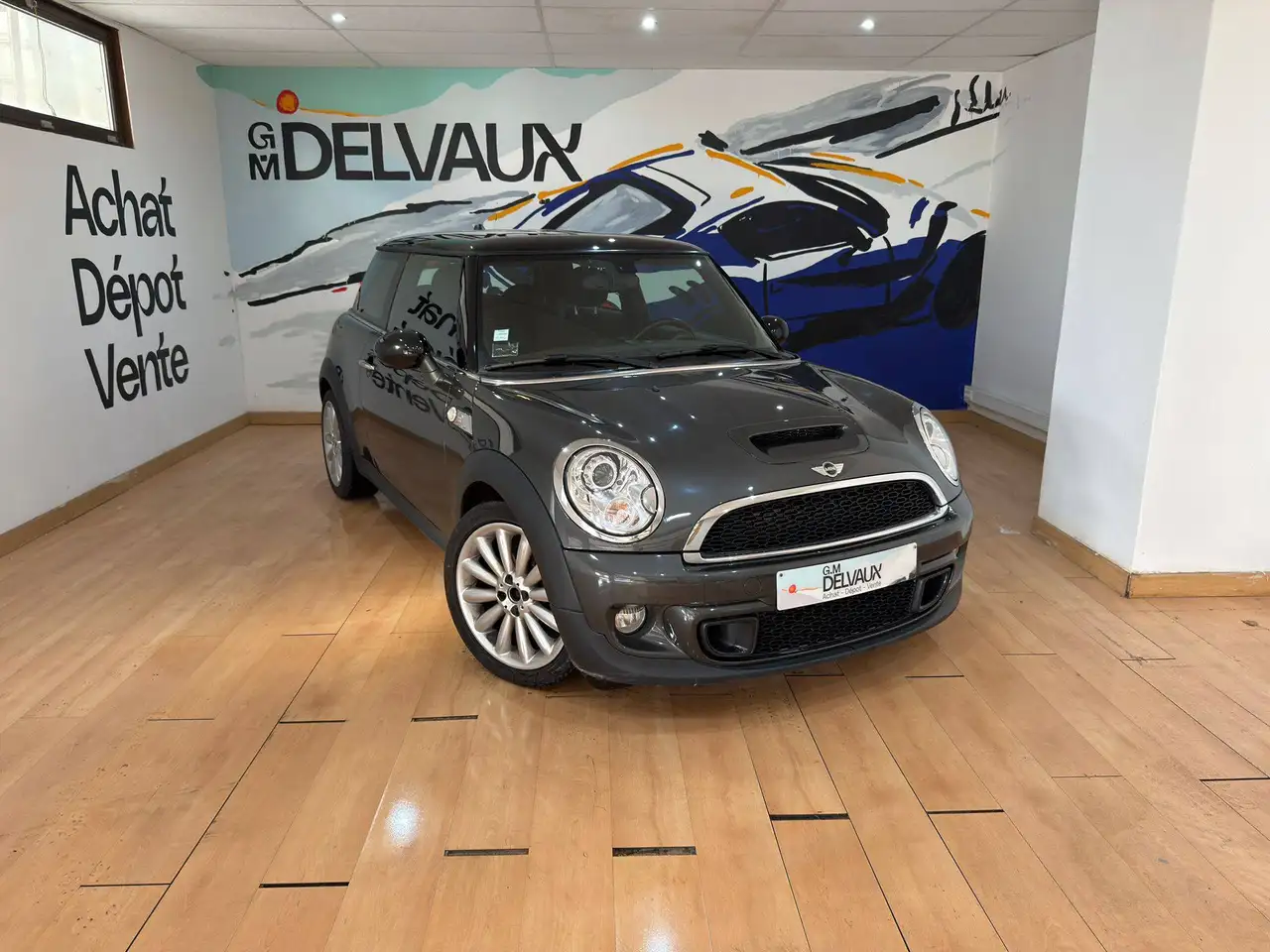 MINI Cooper S Mini 1.6i Cooper S — photo 1 of 14
