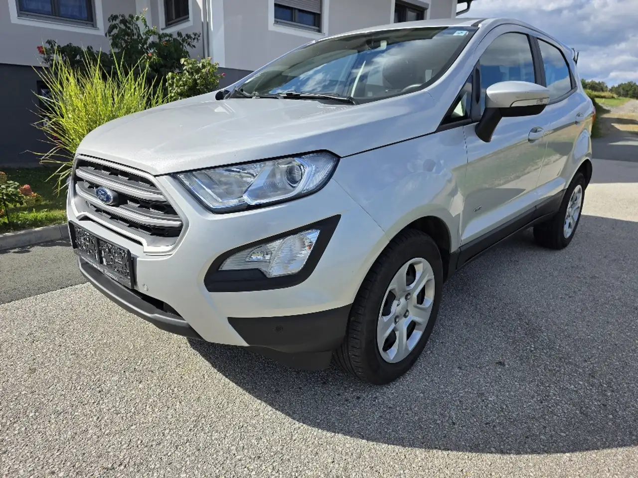 Ford EcoSport EcoSport 1.5 EcoBlue TDCi AWD Trend Trend — photo 1 of 15