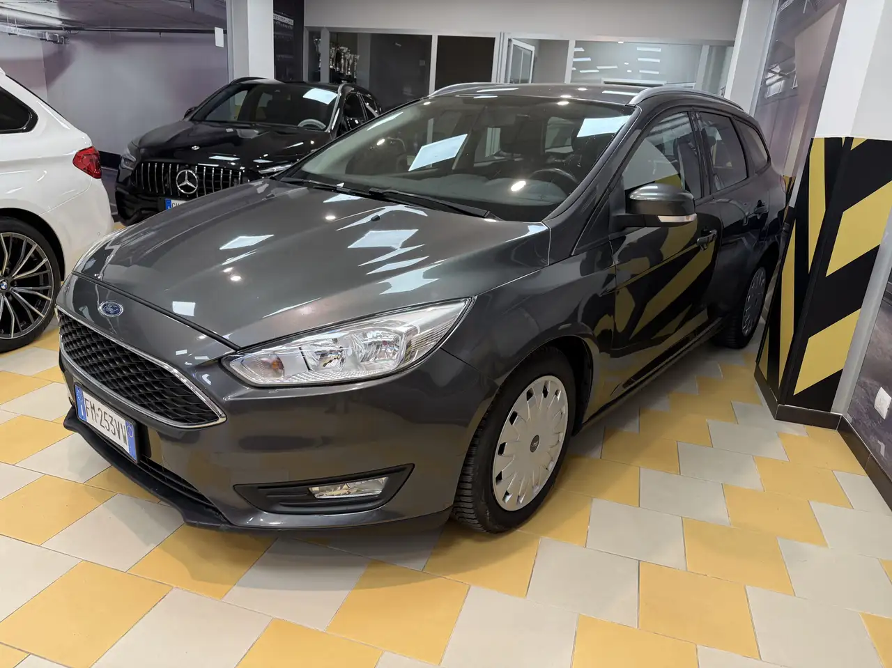 Ford Focus SW 1.5 tdci Plus s&s 120cv — photo 1 of 9